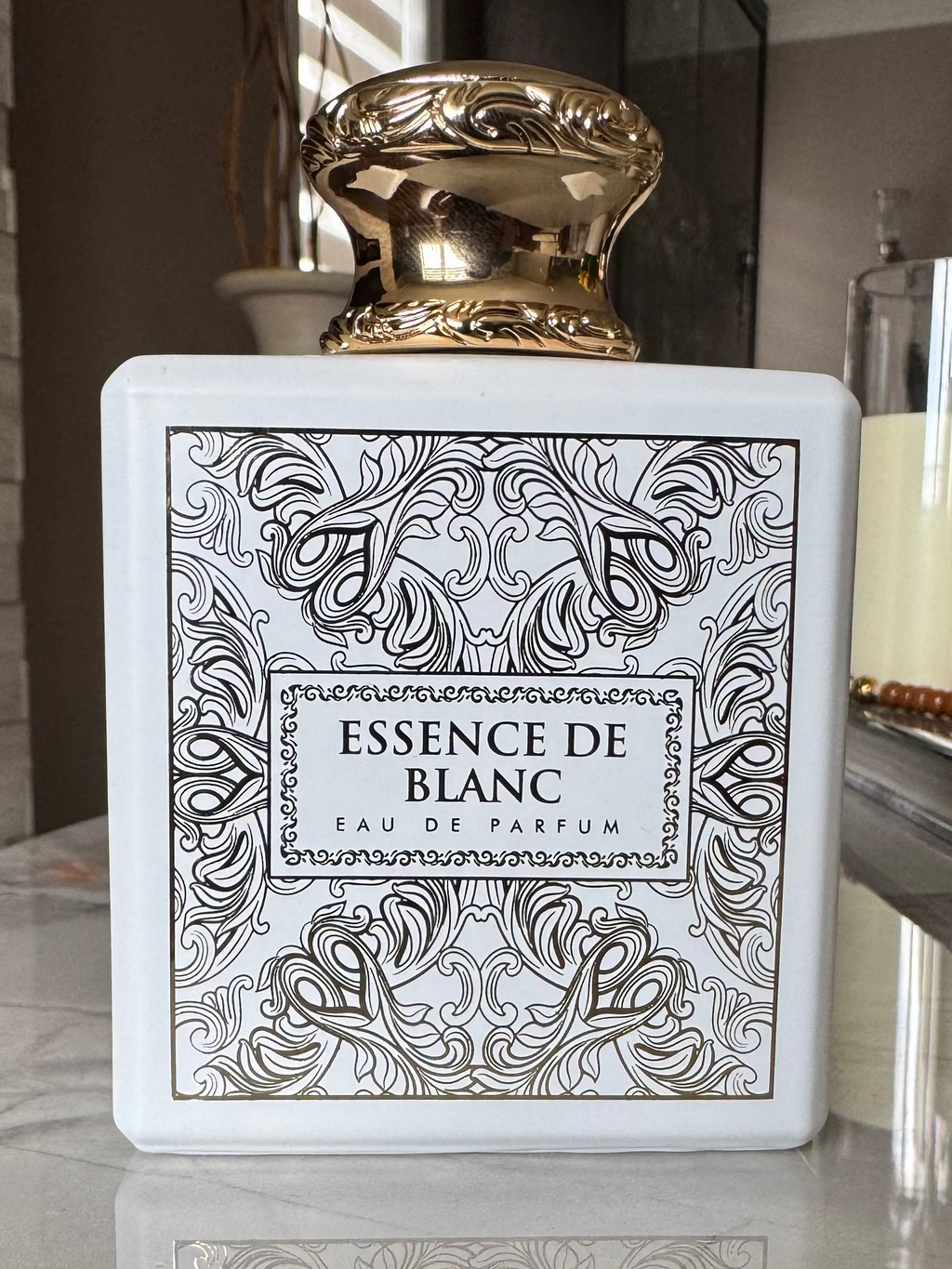 French Avenue Essence de Blanc 100ml eau de parfum bottle, authentic fragrance decanted by Maison Sillage Co.